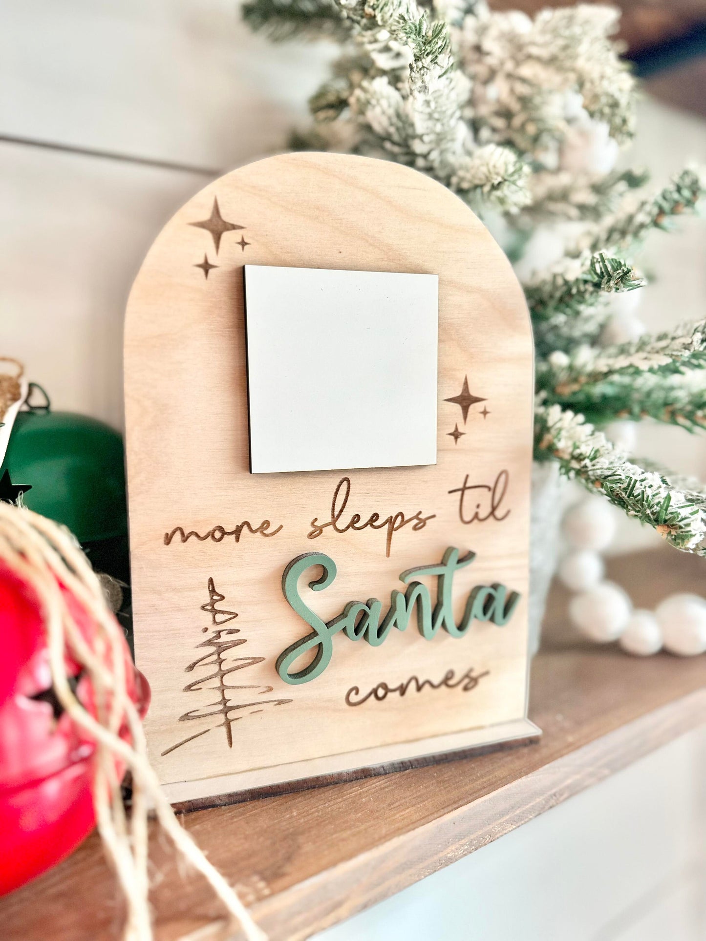 Walnutandbirchco sleeps till Santa Green