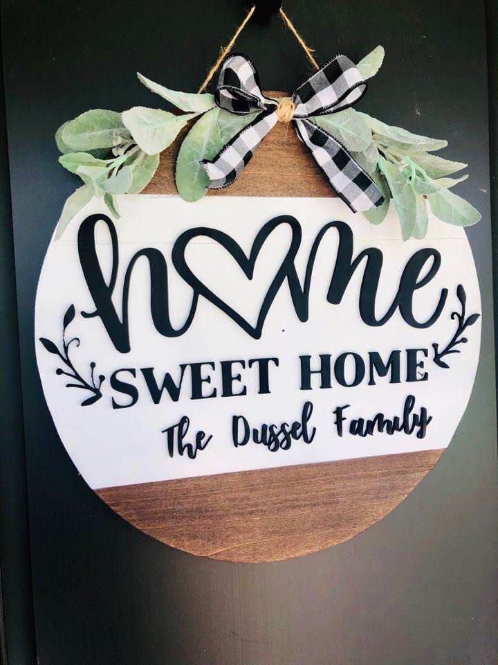 Home Sweet Home - Last Name Door Hanger - Beautiful Farmhouse Door Hanger - 3D Sign - 3D Door Hanger - Circle Personalized Front Door Sign