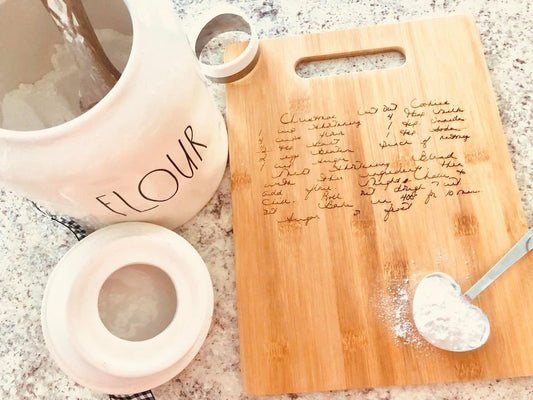 Handwritten recipe personalized cutting board - turn your recipes into forever memories - heartfelt gifts for mom and grandma - Christmas