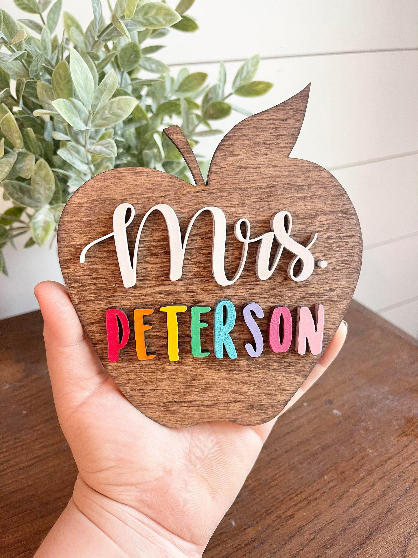 Personalized Desktop Teacher Apple Sign - Mini Apple Sign for Teachers - Gifts for Teachers - Teacher Desk Sign Personalized - Teacher Gift