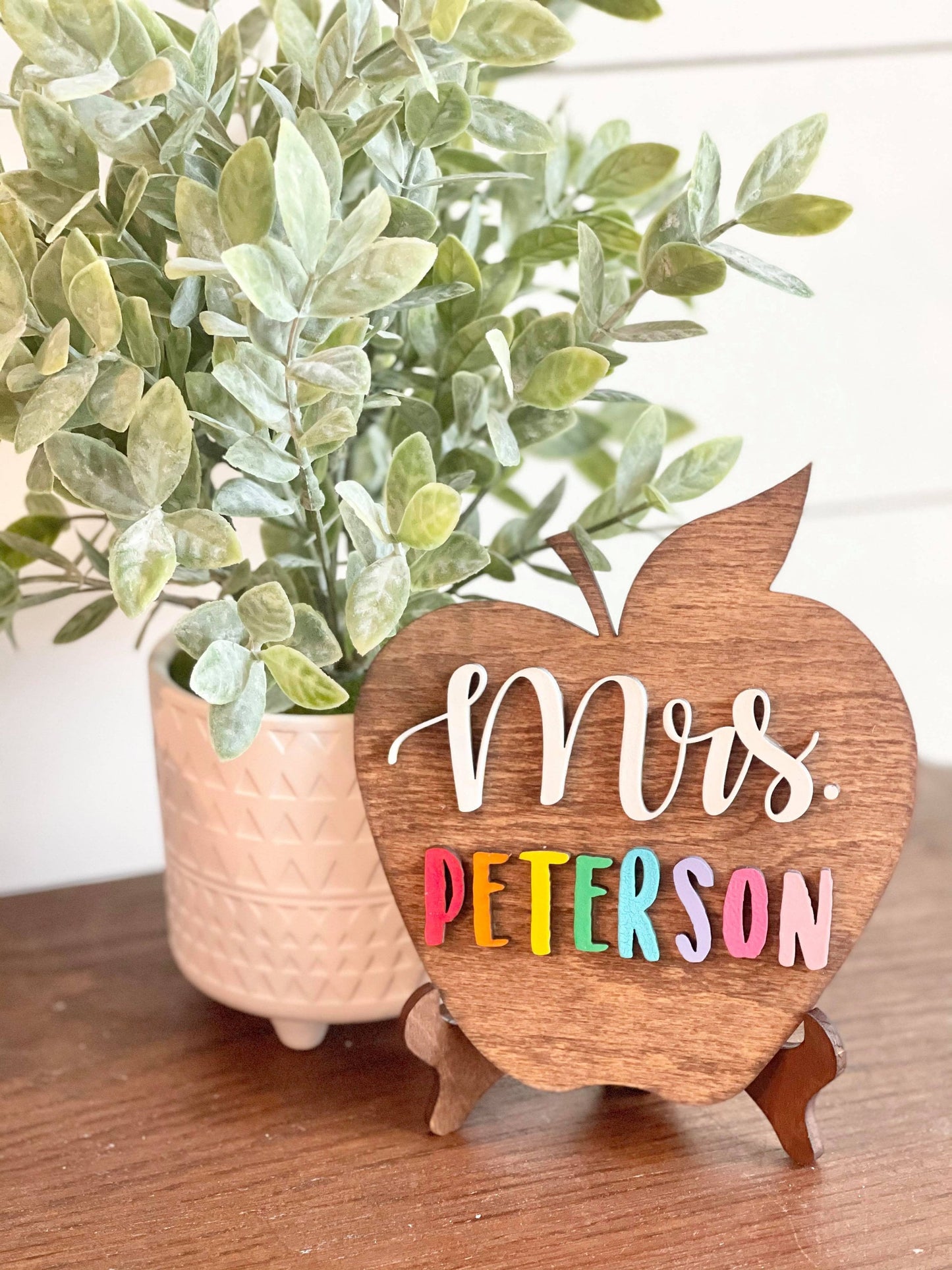 Personalized Desktop Teacher Apple Sign - Mini Apple Sign for Teachers - Gifts for Teachers - Teacher Desk Sign Personalized - Teacher Gift