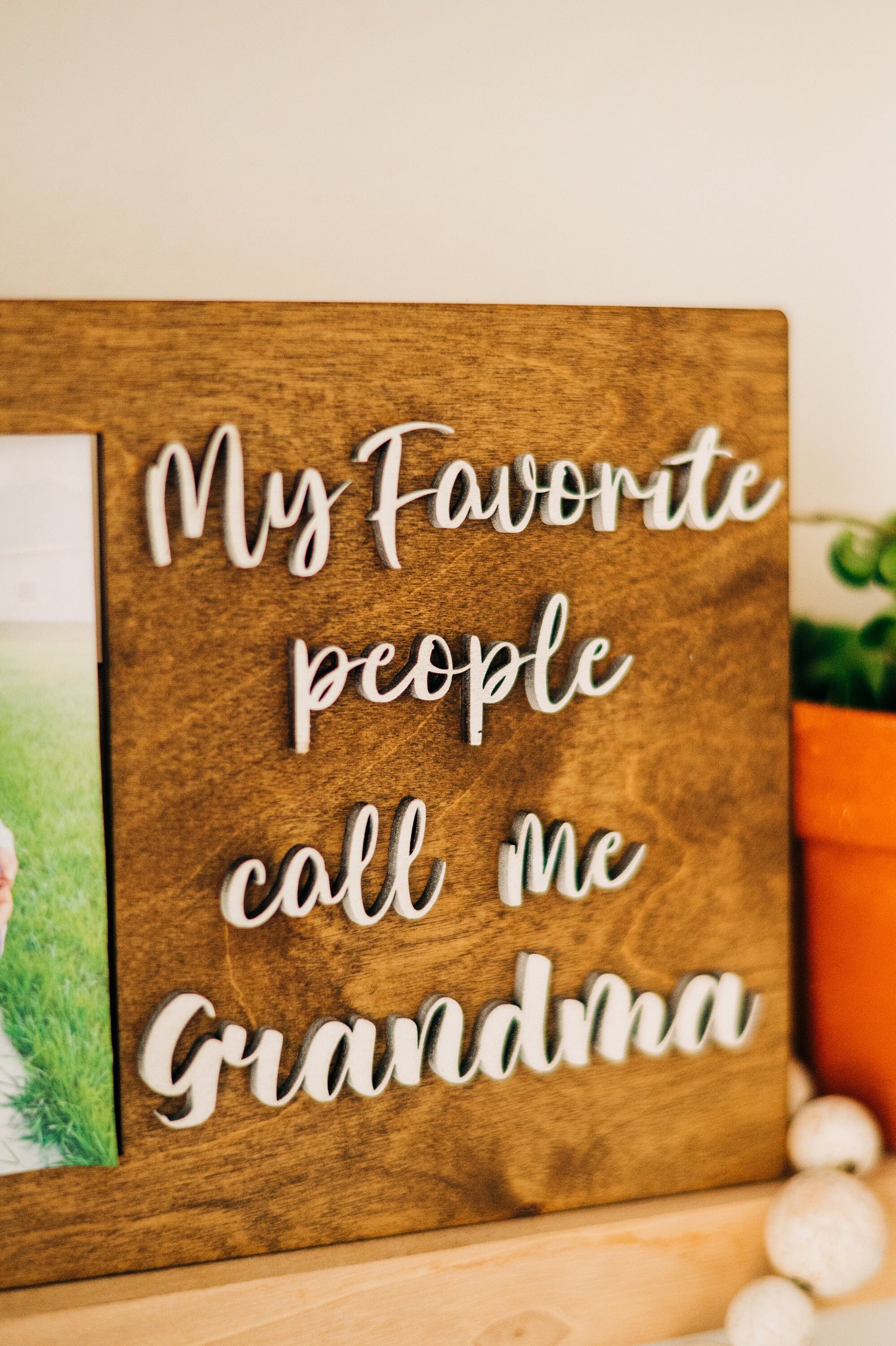 My Favorite People Call Me Grandma, Grandparent Picture Display - Gifts for Grandma - Gifts for Grandpa - Personalized Picture Frame - 3D