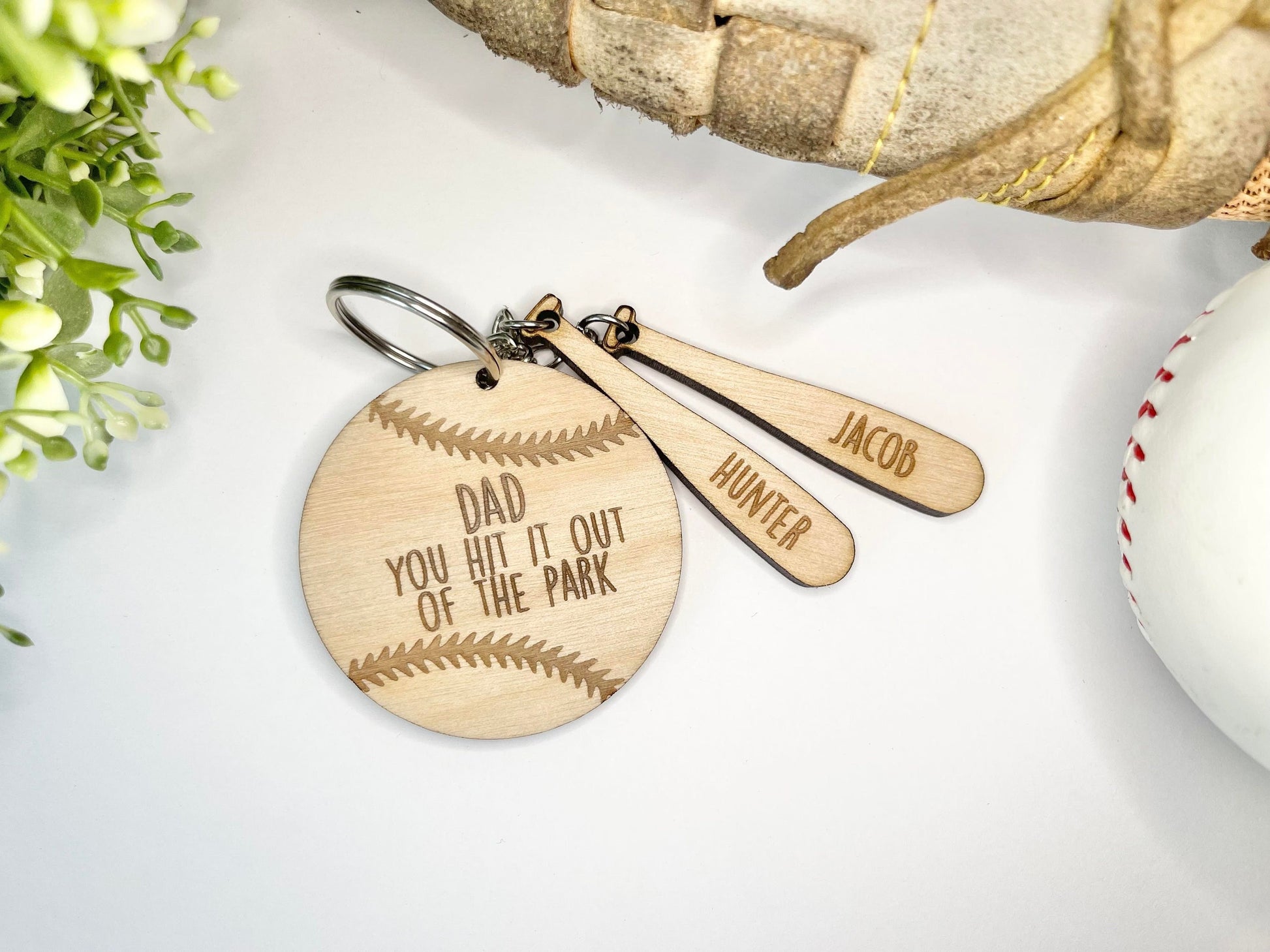 Dad you hit it out of the park - Fathers Day Keychain- Fathers Day Gift - Gifts for Dad - Gifts for Dad from Kids - Baseball Dad Gift - Gift