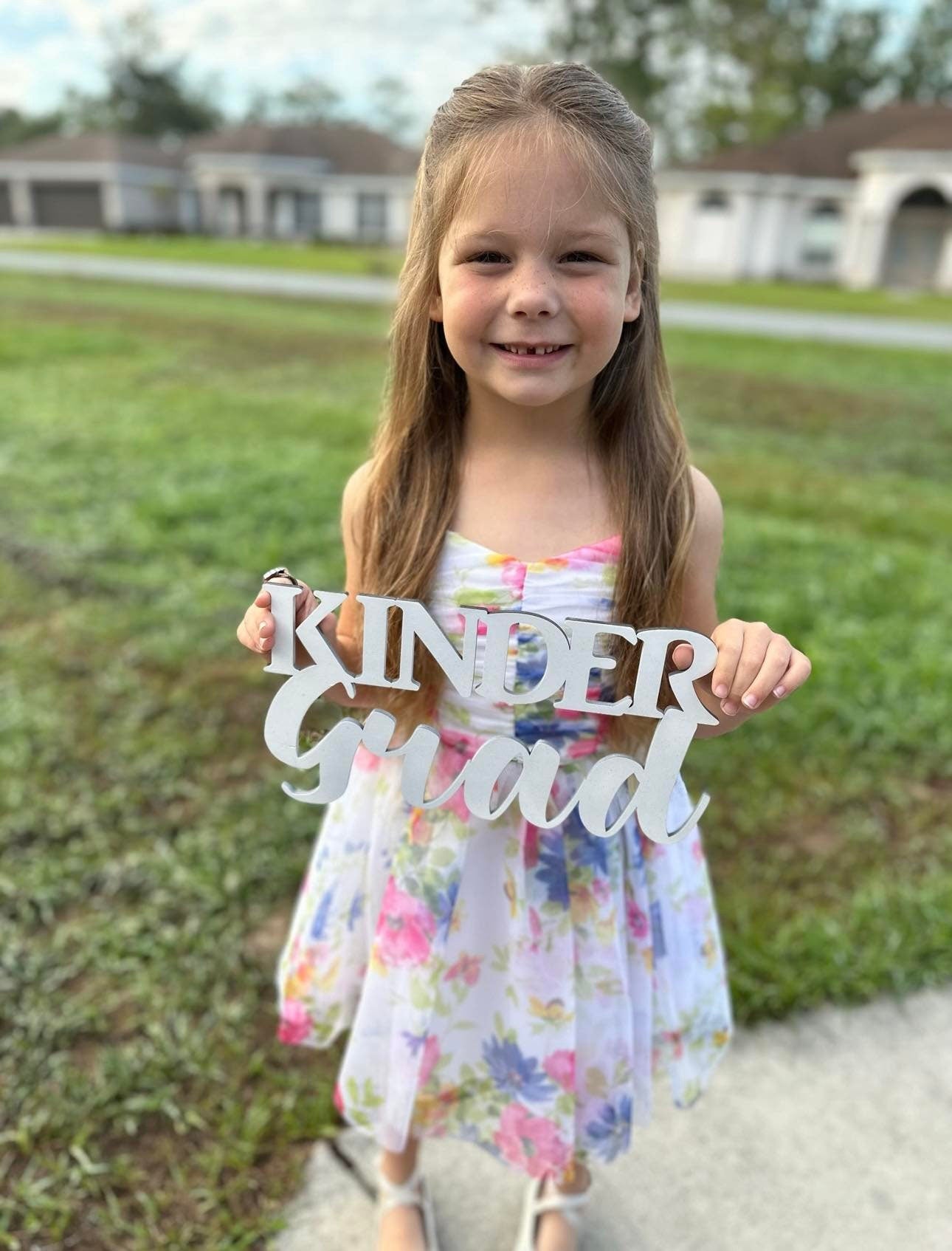 Kindergrad - Photo Prop Sign for Kindergarten Graduation