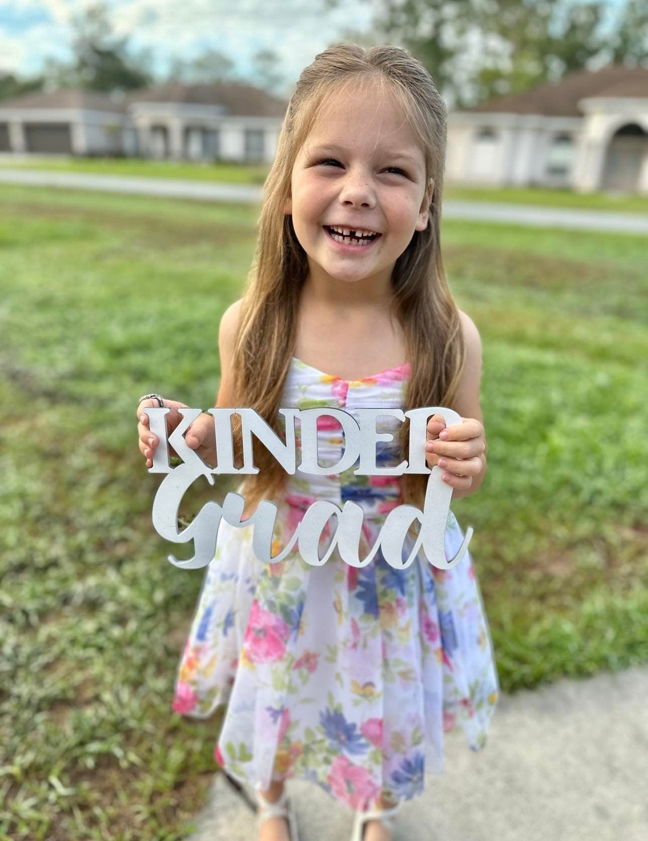 Kindergrad - Photo Prop Sign for Kindergarten Graduation